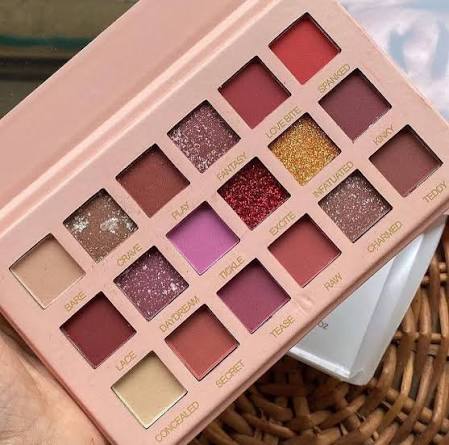 Nude Beautious 18 Colors Eyeshadow Palette